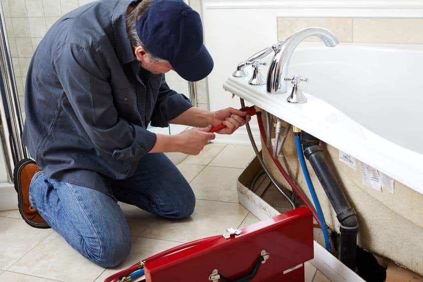 When Should I consider Replacing My Old Bathtub? Bathroom Pros NJ