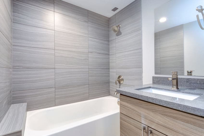 When is the Best Time to Replace a Bathtub? Bathroom Pros NJ